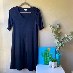 Black Mid Sleeve Dress.